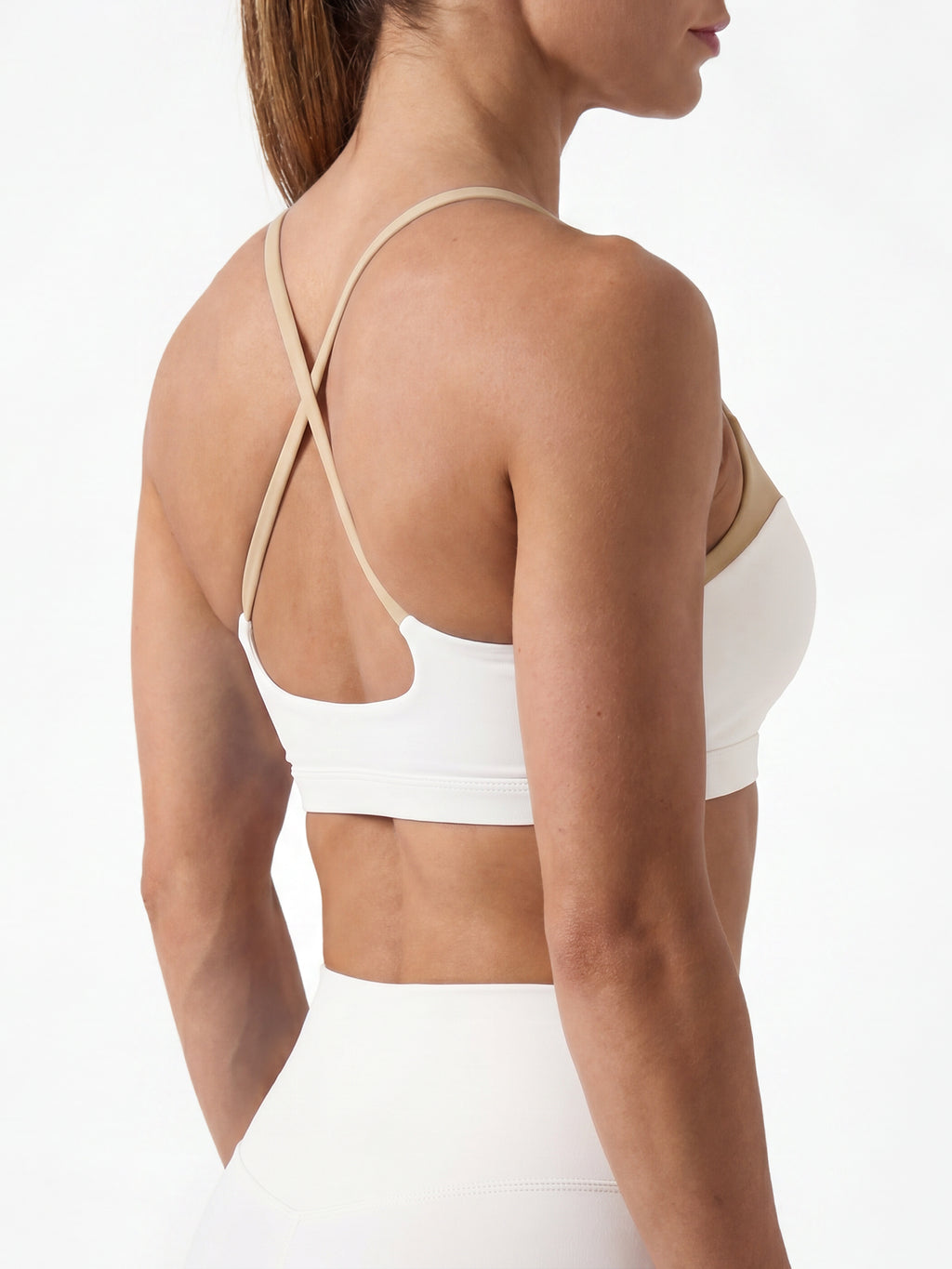 Aoysky Womens White Scoop Sports Bra