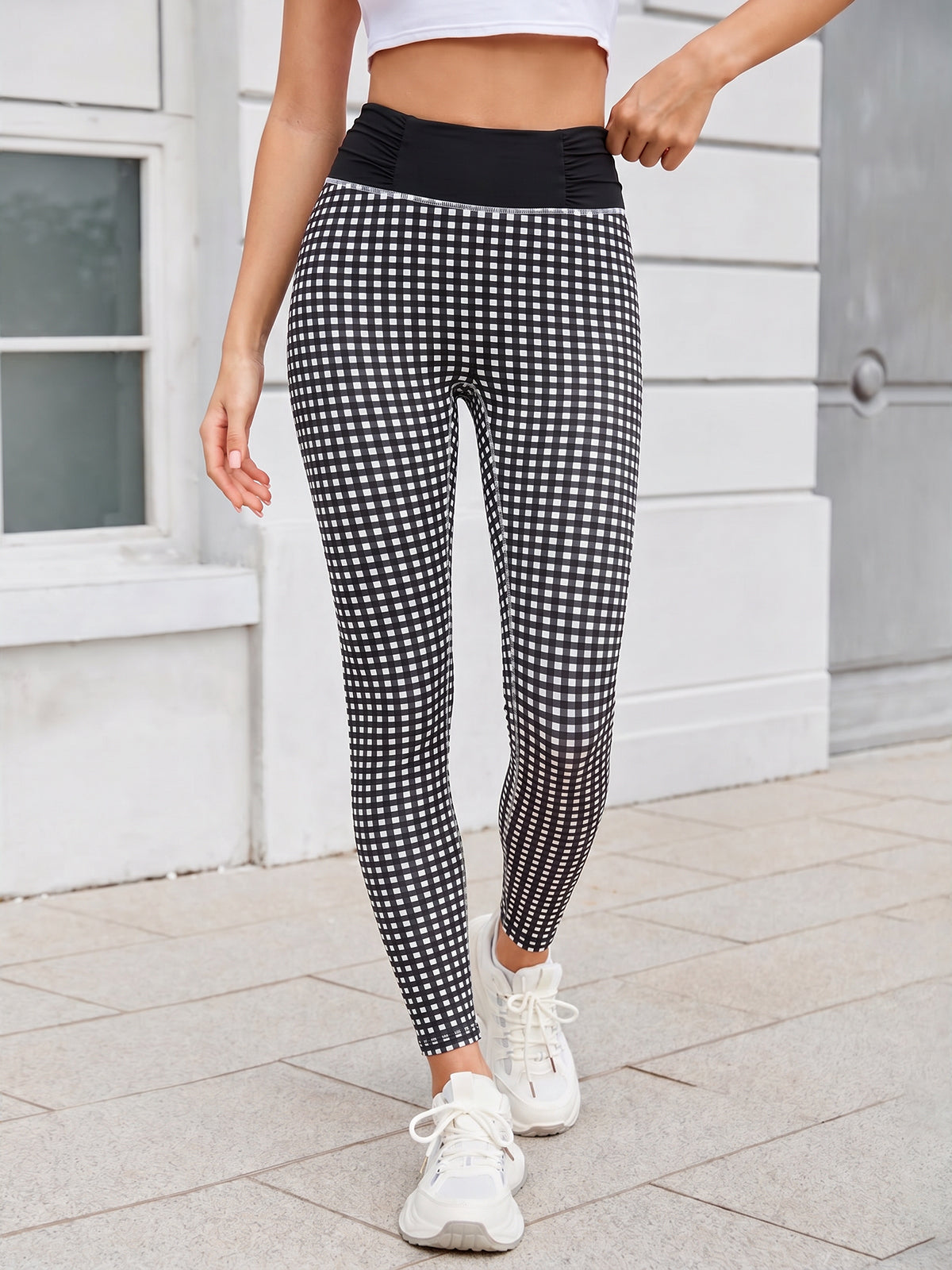 Aoysky Womens Black Plaid Ruched Yoga Leggings