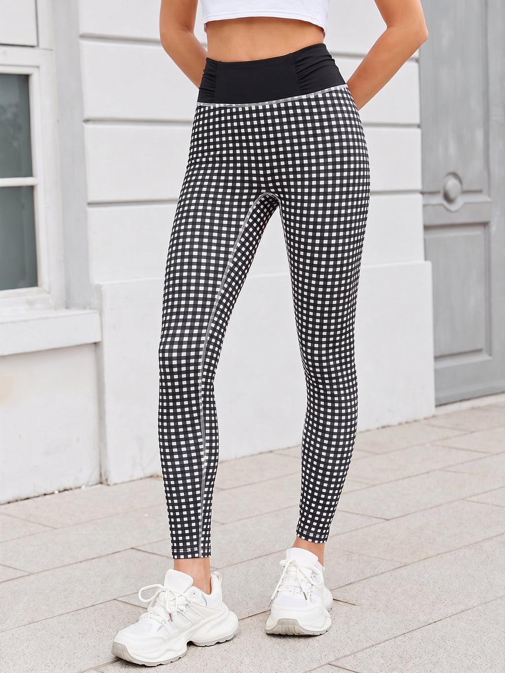 Aoysky Womens Black Plaid Ruched Yoga Leggings
